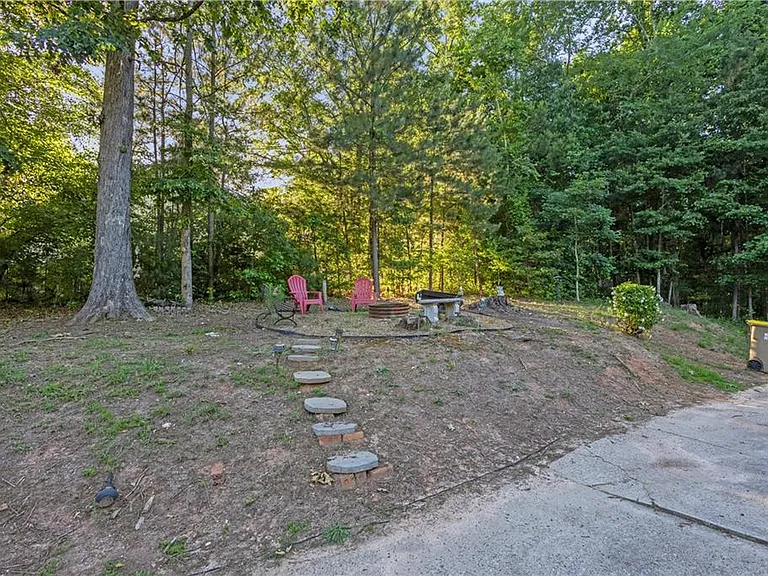 151 Dumar Ln — Photo 8