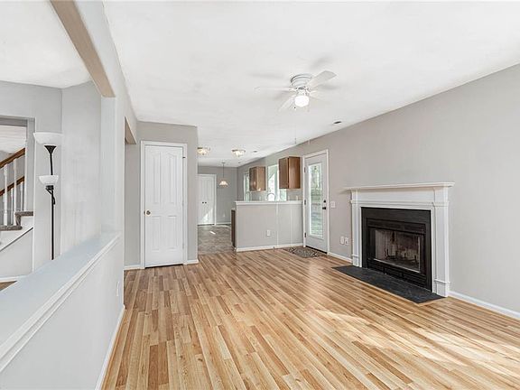 5th image of 3161 Rockwater Way