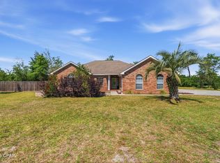 7637 Kingswood Rd, Southport, FL 32409