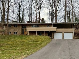 130 N Hills Dr, Parkersburg, WV 26104