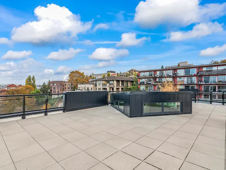 Bell View Apartments — Photo 69