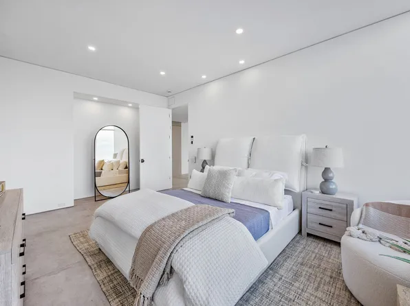 422 East 72nd Street image 40 of 57