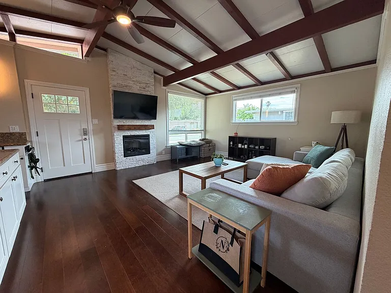 3809 Sunnyvale Ave — Photo 6