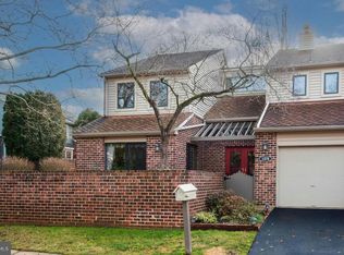 1370 Bartlett Rd, Chesterbrook, PA 19087