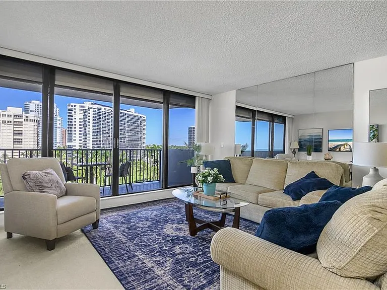 4005 Gulf Shore Blvd N #605 — Photo 3