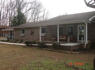 374 Woodcrest Dr, Winchester, TN 37398