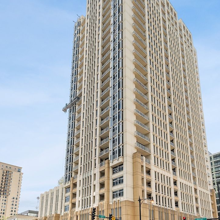 1st image of 1400 S Michigan Ave APT 2603