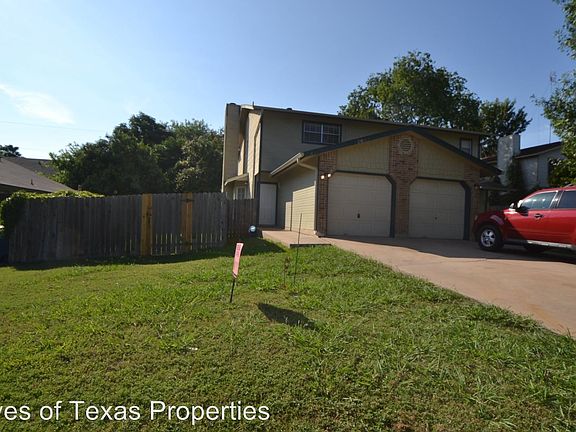 2nd image of 2007 Kirksey Dr #A