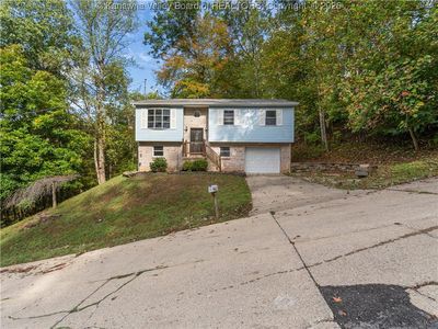 305 Springlea Dr, Winfield, WV, 25213