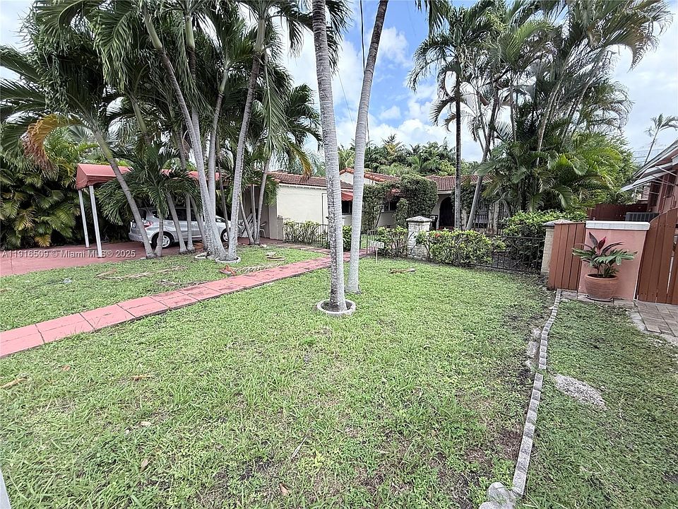 9125 Byron Ave, Surfside, FL 33154 | Zillow