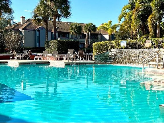 4th image of 10263 Gandy Blvd N APT 2212