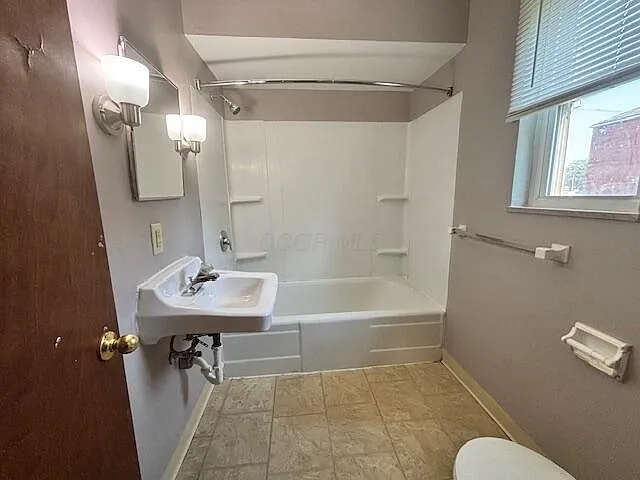 233 N James Rd #C — Photo 8