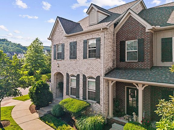 3rd image of 1636 Shadow Green Dr