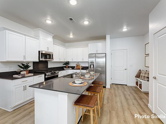 6th image of this home