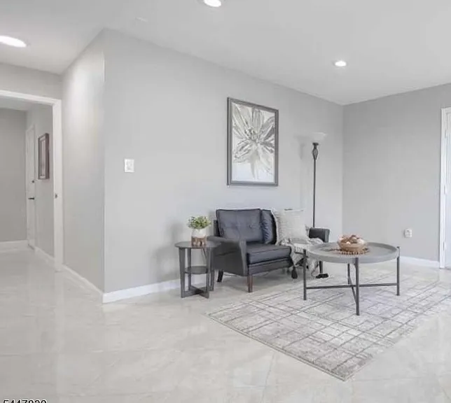 7401 Dane Ct #LEFT — Photo 9
