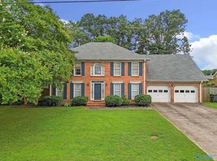 2219 Victoria Dr SW, Decatur, AL 35603