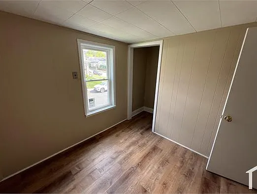 304 E Montgomery Ave — Photo 12