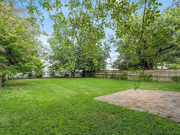 5th image of 5305 Mapleridge Dr