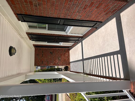 4th image of 211 Kirkland Drive