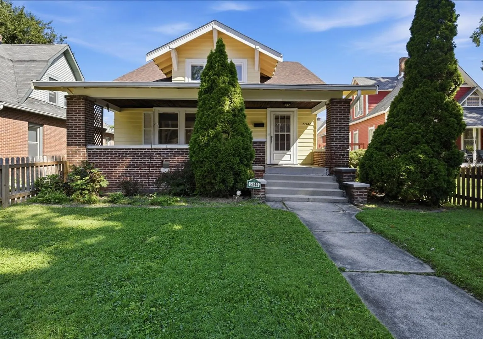 5344 Lowell Ave - $1950.00/mo. — Photo 2