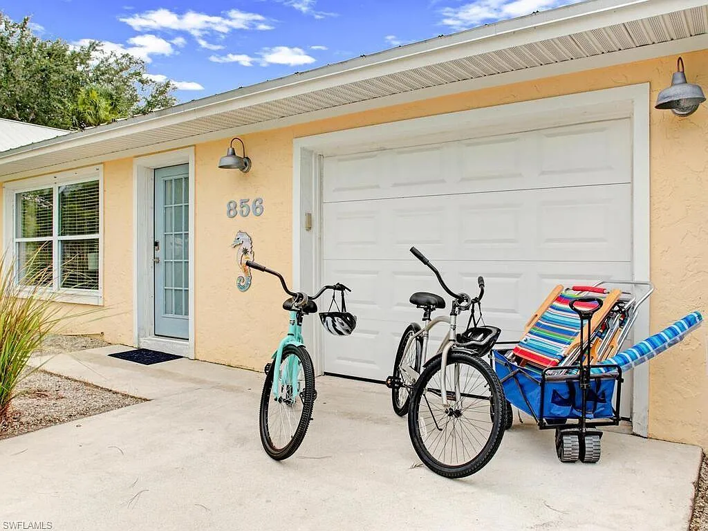3 bed, 2.0 bath, 1711 sqft, $4,500 — Photo 3