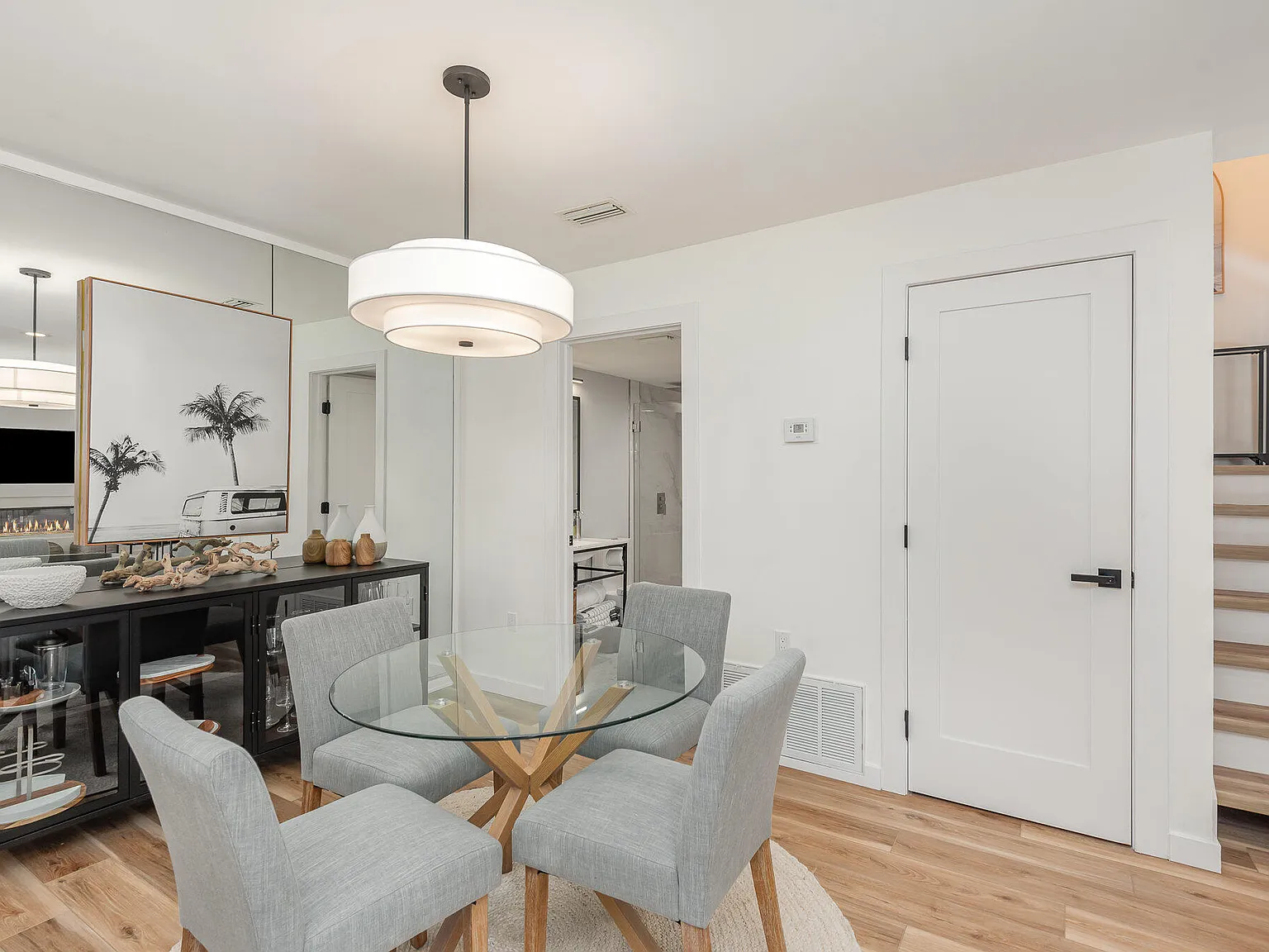 2 bed, 2.0 bath, 1340 sqft, $2,900 — Photo 4