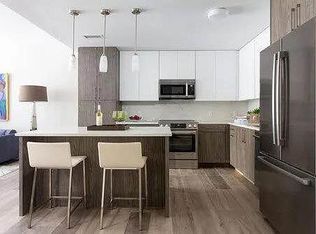 564 Midwood St #3, Brooklyn, NY 11203