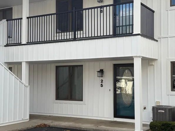 5747 Main St #26, Lexington, MI 48450