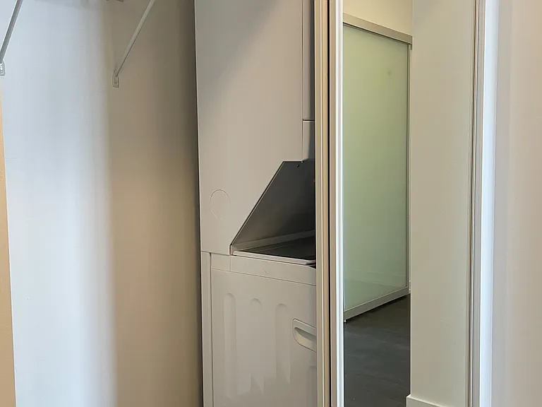 203 College St #3001 — Photo 13