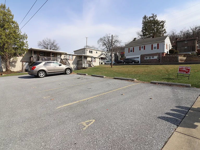 15 Akron Rd #A — Photo 15