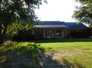 302 W Lake Dr N, Marion, AR 72364