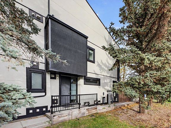 2nd image of 840 McPherson Rd NE #2