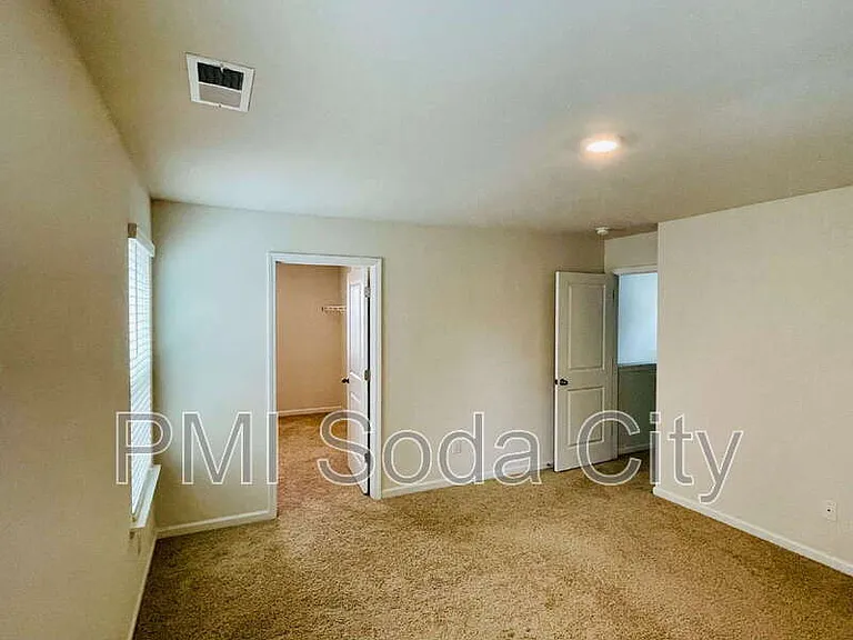 173 Dunham Rd — Photo 37
