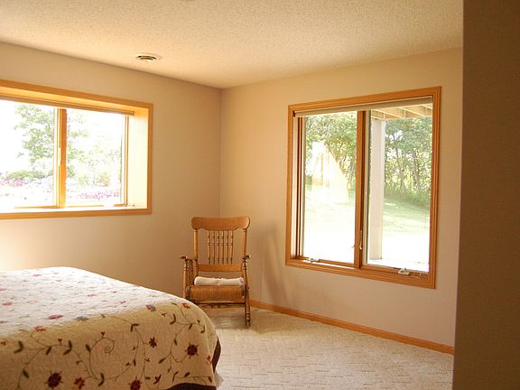 2nd image of 33578 County Road 30