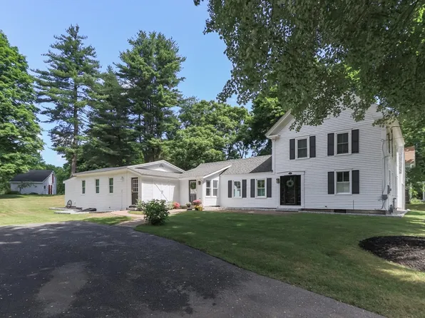 49 Willowdale Rd, Groton, MA 01450