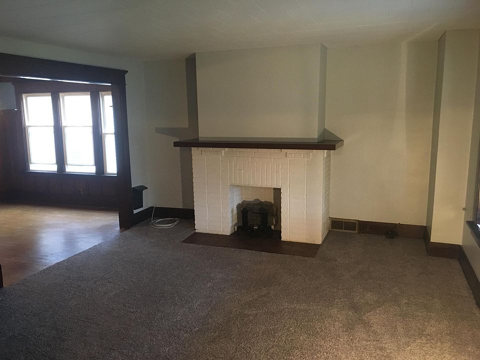 1st image of 26 Woodette Pl #2