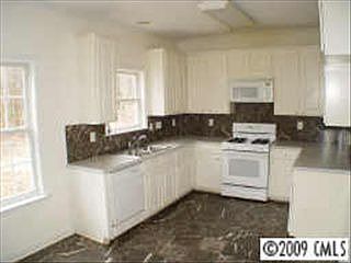 3rd image of 6413 Karenstone Dr