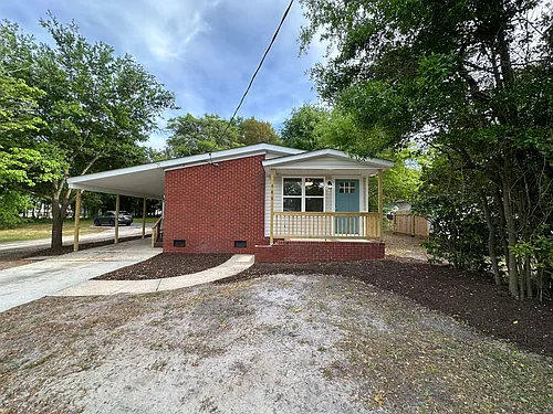 446 Cape Fear Blvd Photo 1