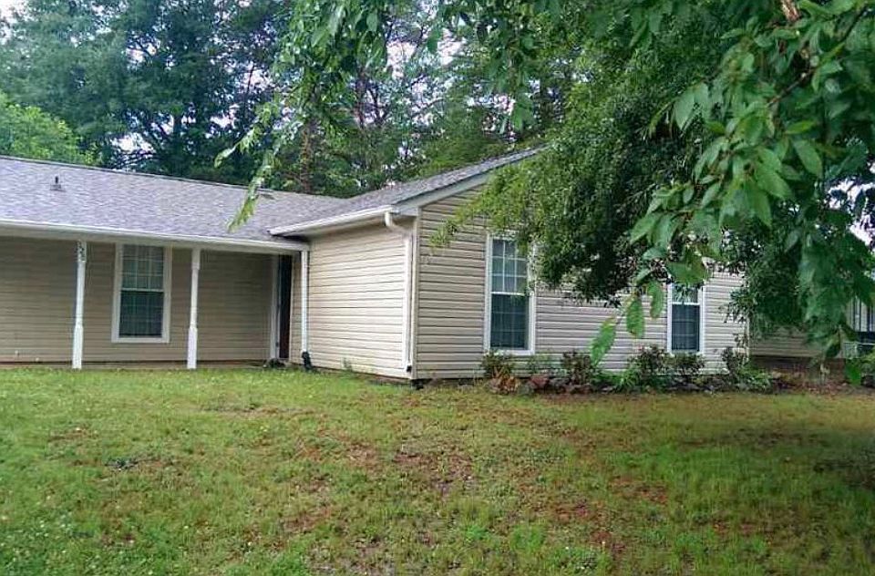 1st image of 128 Osmond Dr