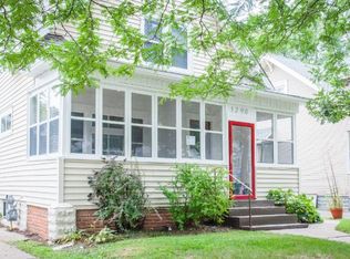 1290 Seminary Ave, Saint Paul, MN 55104