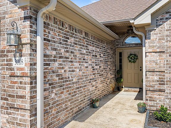 5th image of 3018 Denise Dr