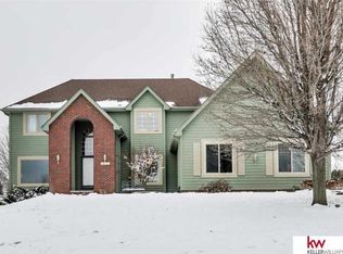 16121 Sage St, Omaha, NE 68136