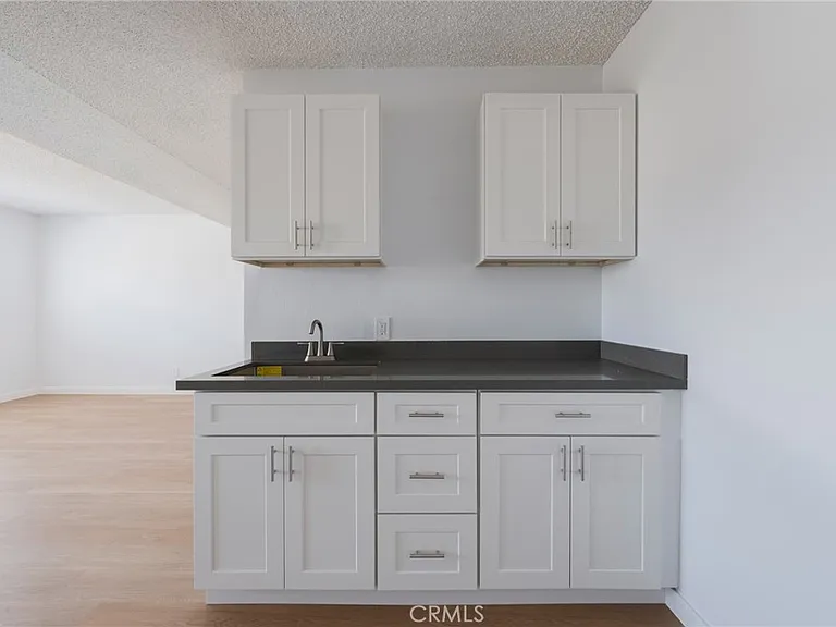 10062 Ellis Ave — Photo 19
