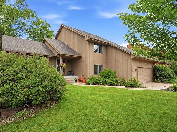 2nd image of 2100 Edinbrook Ct