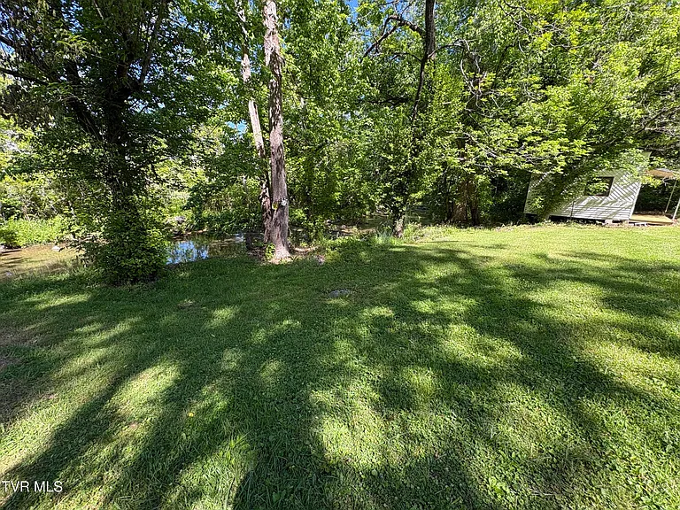 324 Old Beidleman Rd — Photo 10
