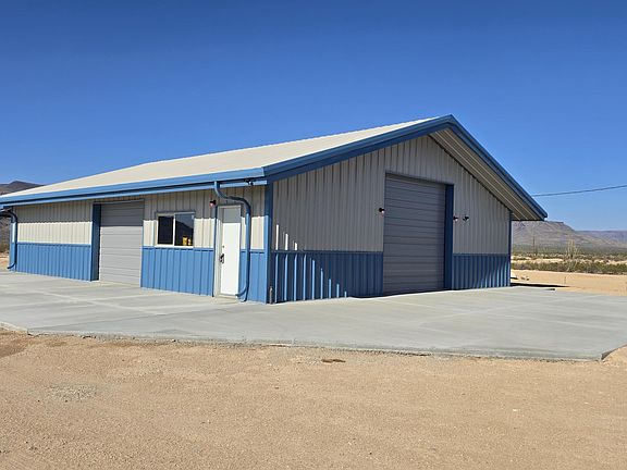 3rd image of 4302 W Speedway Rd