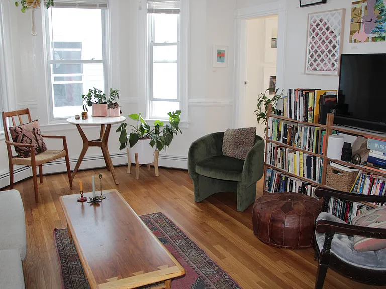 15 Arcola St #2 — Photo 6