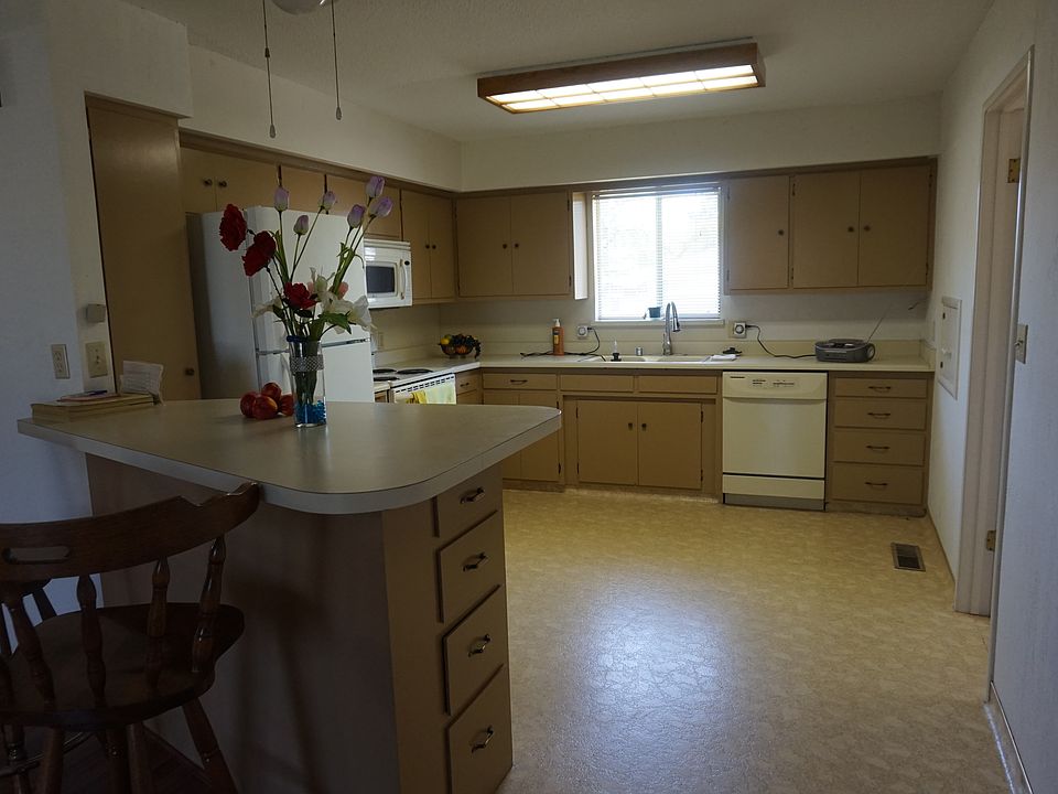 1st image of 3951 Marshall Way