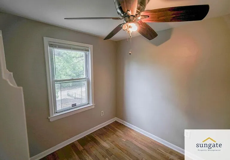 5319 Wasena Ave — Photo 11