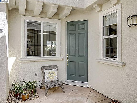 3rd image of 35471 Monterra Cir